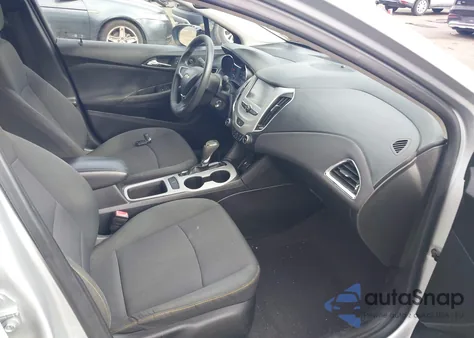 2018 Chevrolet Cruze Ls Auto z USA, uszkodzony, nr VIN 1G1BC5SM7J7102619